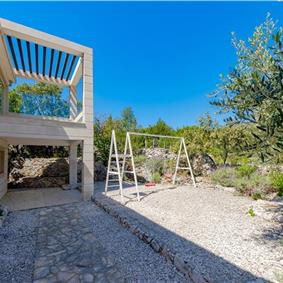 Luxury 5 Bedroom Beachfront Villa near Dubrovnik, Sleeps 11-12